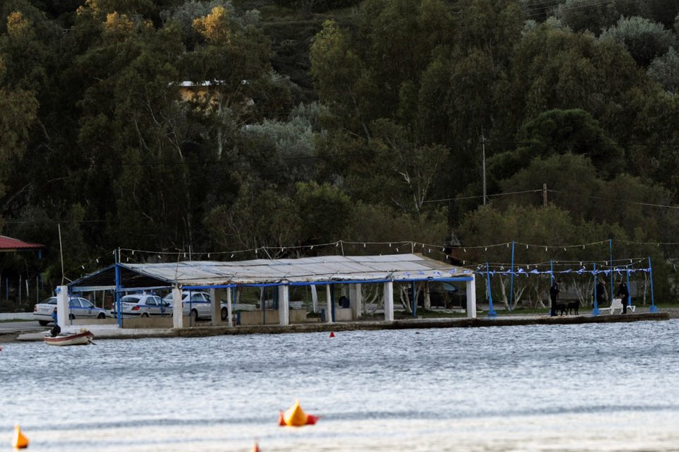 Εργαστήριο βομβών και η δεύτερη γιάφκα του Ξηρού στο Λουτράκι: Ολα τα ευρήματα [εικόνες] | iefimerida.gr 0