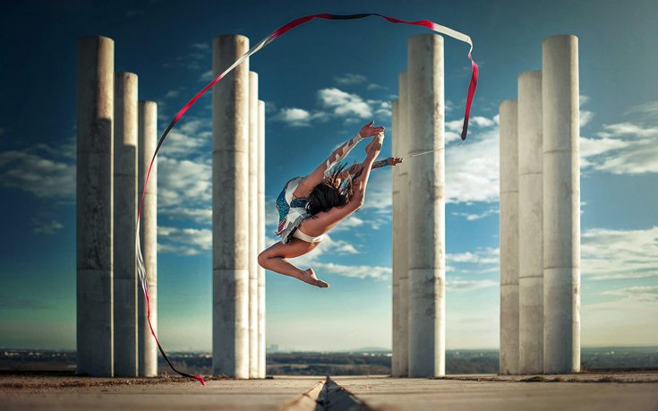  Οταν το γυναικείο σώμα αψηφά τη βαρύτητα και μαγεύει [εικόνες]  | iefimerida.gr 3