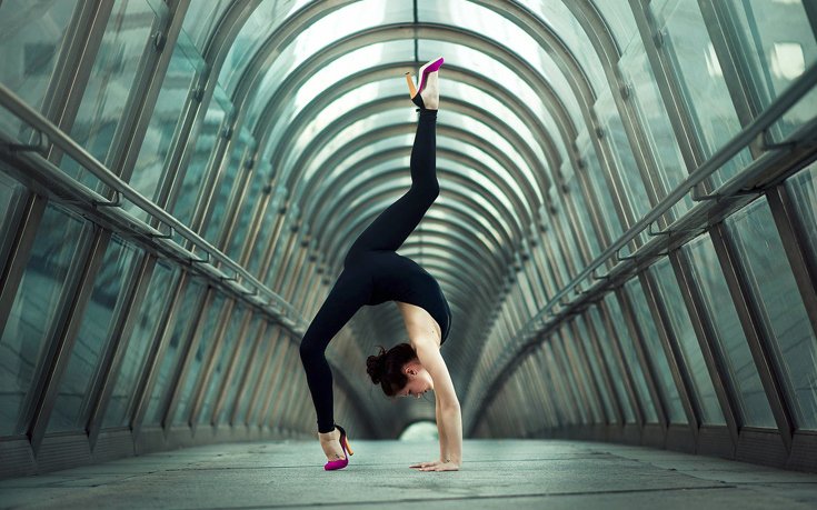  Οταν το γυναικείο σώμα αψηφά τη βαρύτητα και μαγεύει [εικόνες]  | iefimerida.gr 4
