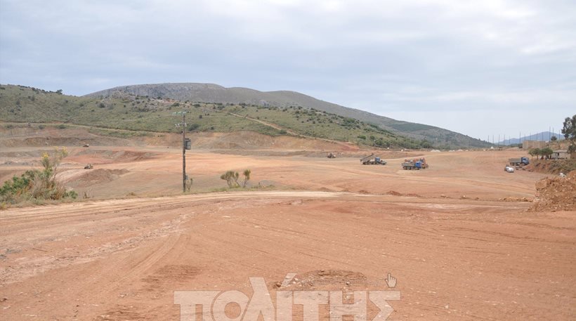 Χίος: Μετατρέπουν πρώην χωματερή σε χώρο φιλοξενίας προσφύγων [εικόνες] | iefimerida.gr 0