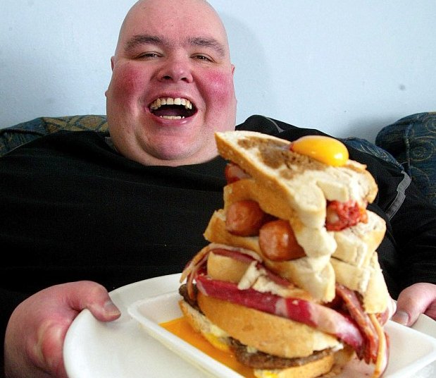 Ο πιο υπέρβαρος Βρετανός αδυνάτισε, για να παντρευτεί [εικόνες] | iefimerida.gr 0