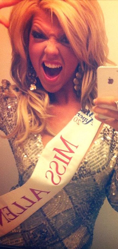 Συμμαθητής την αποκάλεσε «χοντρή» πριν από 9 χρόνια -Τώρα σαρώνει στα καλλιστεία [εικόνες&βίντεο] | iefimerida.gr 5