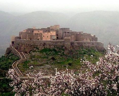 12 παραμυθένια χωριά, «στεφάνια» στις κορυφές ψηλών λόφων [εικόνες] | iefimerida.gr 20