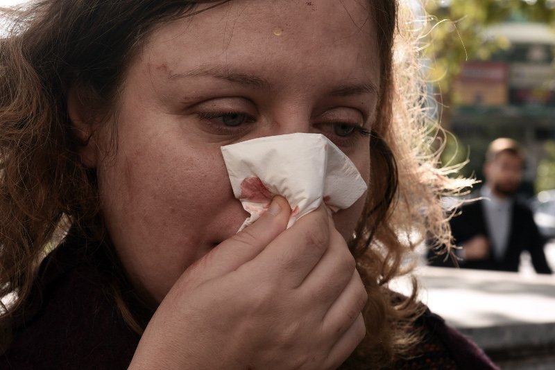 Ελεύθεροι αφέθηκαν οι 25 χρυσαυγίτες που προσήχθησαν για την επίθεση εναντίον γυναικών έξω από το Εφετείο | iefimerida.gr 2
