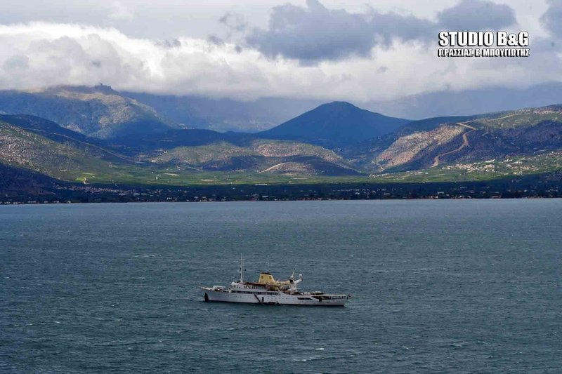 Στο Ναύπλιο η θρυλική θαλαμηγός «Χριστίνα» του Αριστοτέλη Ωνάση [εικόνες & βίντεο] | iefimerida.gr 4