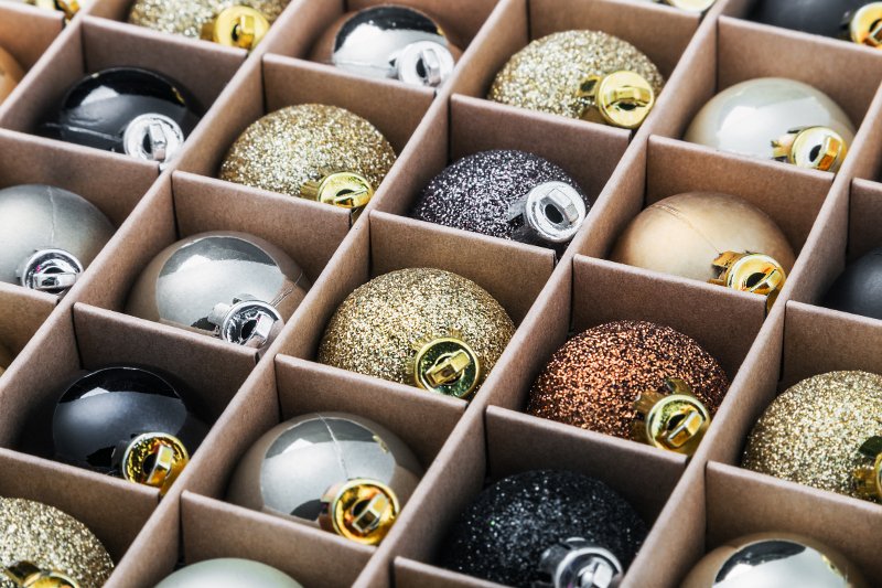 Ξεστόλισμα: Εξυπνοι τρόποι να αποθηκεύσετε το χριστουγεννιάτικο δέντρο, φωτάκια, στολίδια [εικόνες] | iefimerida.gr 0