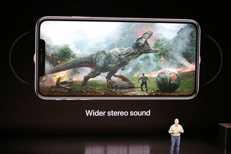 Η Apple μόλις παρουσίασε τα τρία νέα iPhone: XS και XS Max και XR [εικόνες & βίντεο] | iefimerida.gr 1
