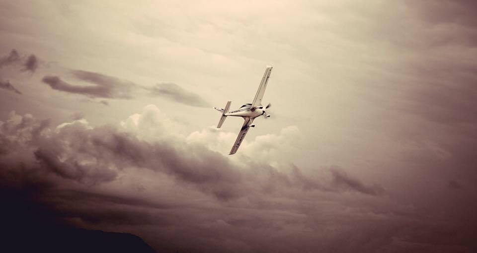 Λάρισα: Αυτοί είναι οι δύο επιβαίνοντες του μοιραίου αεροσκάφους, 43 και 34 ετών [εικόνες] | iefimerida.gr 3