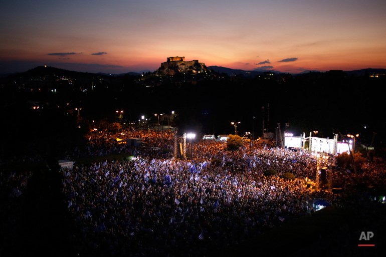Το δημοψήφισμα, οι κλειστές τράπεζες, τα capital controls -Ολα μέσα από τον φακό του Associated Press [εικόνες] | iefimerida.gr 11