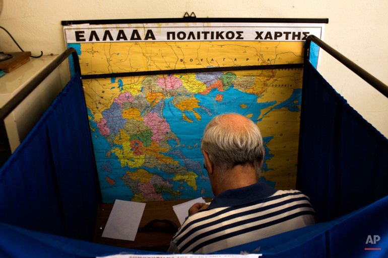 Το δημοψήφισμα, οι κλειστές τράπεζες, τα capital controls -Ολα μέσα από τον φακό του Associated Press [εικόνες] | iefimerida.gr 12