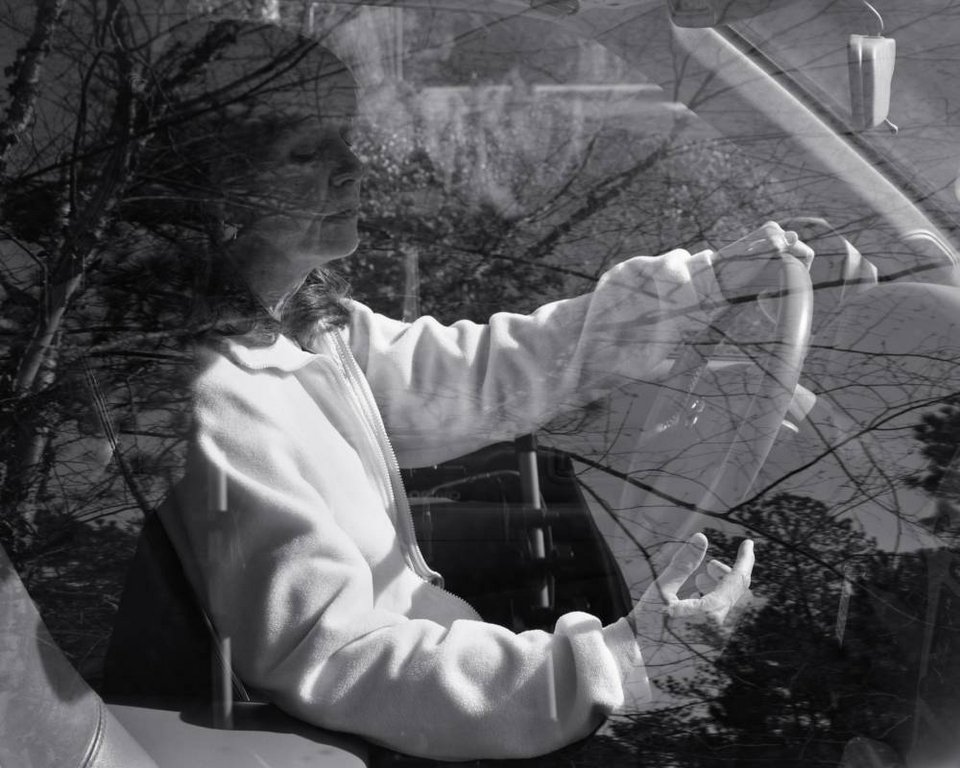 Αφαίρεσε από τις φωτογραφίες ζευγαριών και οικογενειών τα κινητά -Αυτό που έμεινε προβληματίζει [εικόνες] | iefimerida.gr 6