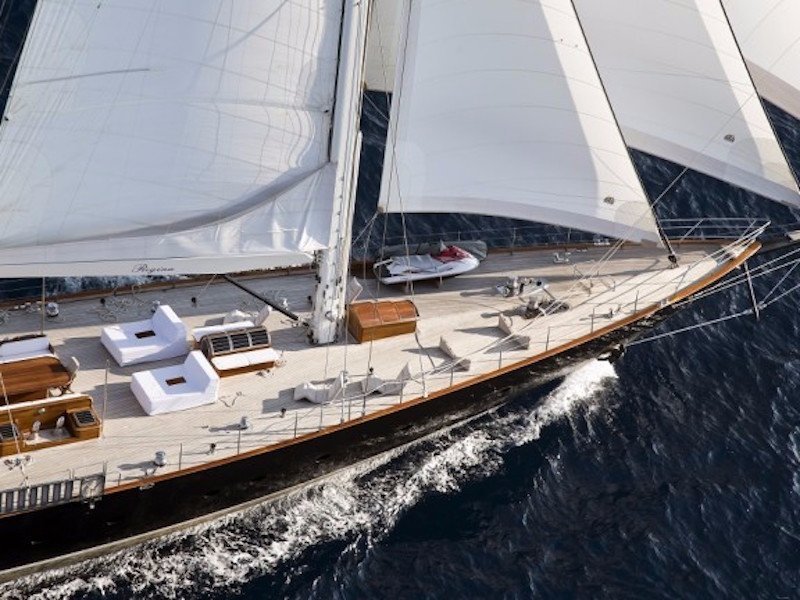 Πωλείται το πολυτελέστατο γιοτ του Τζέιμς Μποντ στο Skyfall -Για 10 εκατ. ευρώ [εικόνες & βίντεο] | iefimerida.gr 0