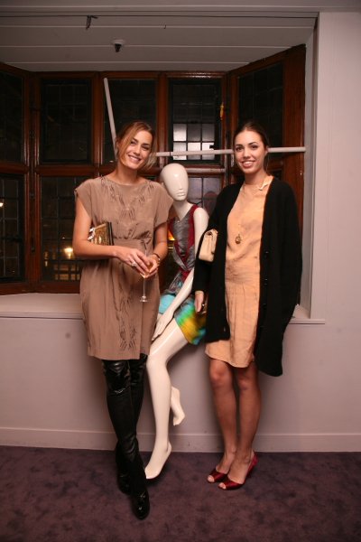 Σέξι στα 50 -Κάν' το όπως η Γιασμίν Λεμπόν [εικόνες] | iefimerida.gr 2