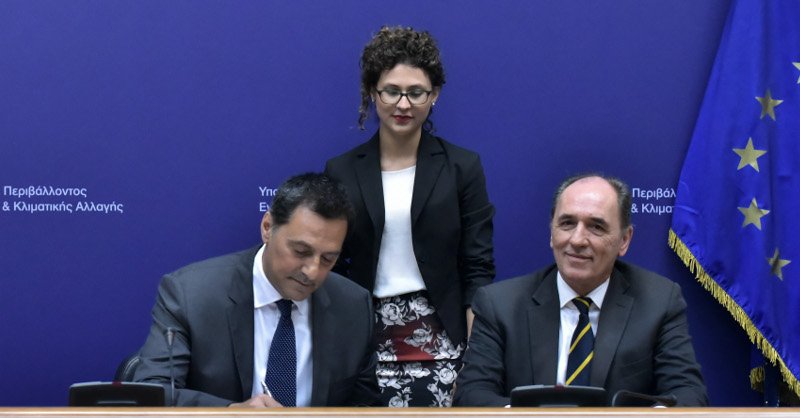Σταθάκης: Είμαστε σε συζητήσεις με ξένες εταιρείες για έρευνες υδρογονανθράκων | iefimerida.gr 0