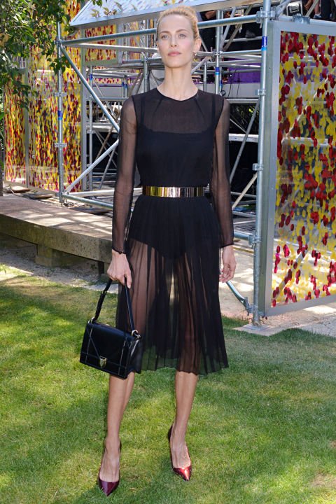 Τα καλύτερα little black dresses του 2015 -Σικάτα, ιδιαίτερα, φορεμένα από λαμπερές σταρ [εικόνες] | iefimerida.gr 6