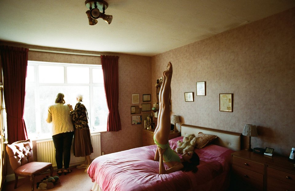 Ο Λάνθιμος φωτογραφίζει αγγελάκι της Victoria’s Secret -Σέξι με άλλη ματιά [εικόνες] | iefimerida.gr 4