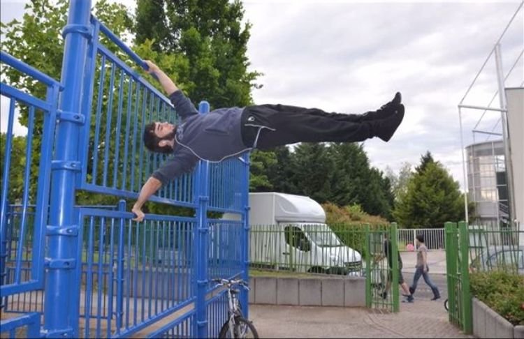 Γιουσούφ Νασουλχάνοφ, πώς ένα καλό παιδί από τη Γαλλία έγινε άγριος τζιχαντιστής –Πορτρέτο [εικόνες] | iefimerida.gr 3