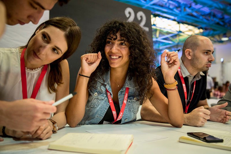 Tα Virtual Classrooms του Youth Empowered ξεκίνησαν! Εσύ, θα λείπεις; | iefimerida.gr 2