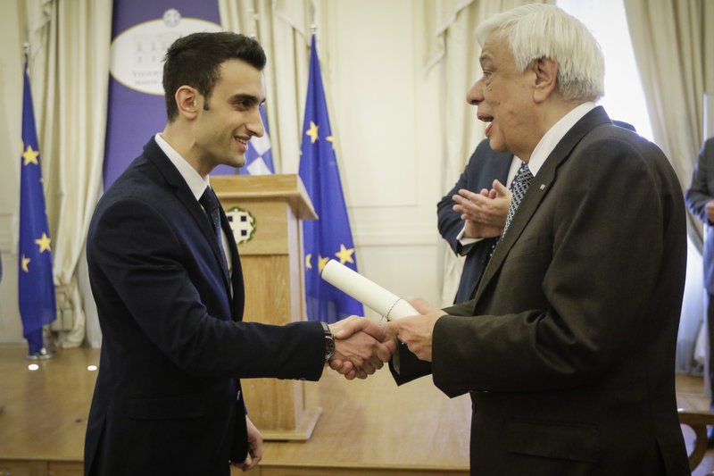 Ολα όσα έγιναν στο ΥΠΕΞ, στην τελετή ορκωμοσίας των νέων διπλωματών [εικόνες] | iefimerida.gr 2