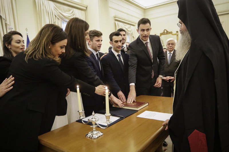 Ολα όσα έγιναν στο ΥΠΕΞ, στην τελετή ορκωμοσίας των νέων διπλωματών [εικόνες] | iefimerida.gr 3