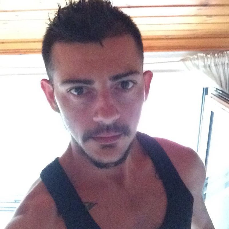 Ο διεμφυλικός υποψήφιος με τη Νοτοπούλου -Γεννήθηκε κορίτσι και έγινε αγόρι [εικόνες] | iefimerida.gr 4