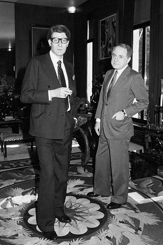 H ιδιοφυής τέχνη του μόδιστρου Yves Saint Laurent σε μια επική έκθεση στο Λονδίνο [εικόνες] | iefimerida.gr 4