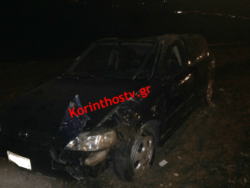 Απίστευτο τροχαίο στην Κόρινθο: Αυτοκίνητο έκανε τούμπες και κατέληξε στην παραλία [εικόνες] | iefimerida.gr 2