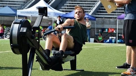 Ο μποντιμπιλντεράς με ένα χέρι που νίκησε τη μοίρα του [εικόνες & βίντεο]  | iefimerida.gr 0