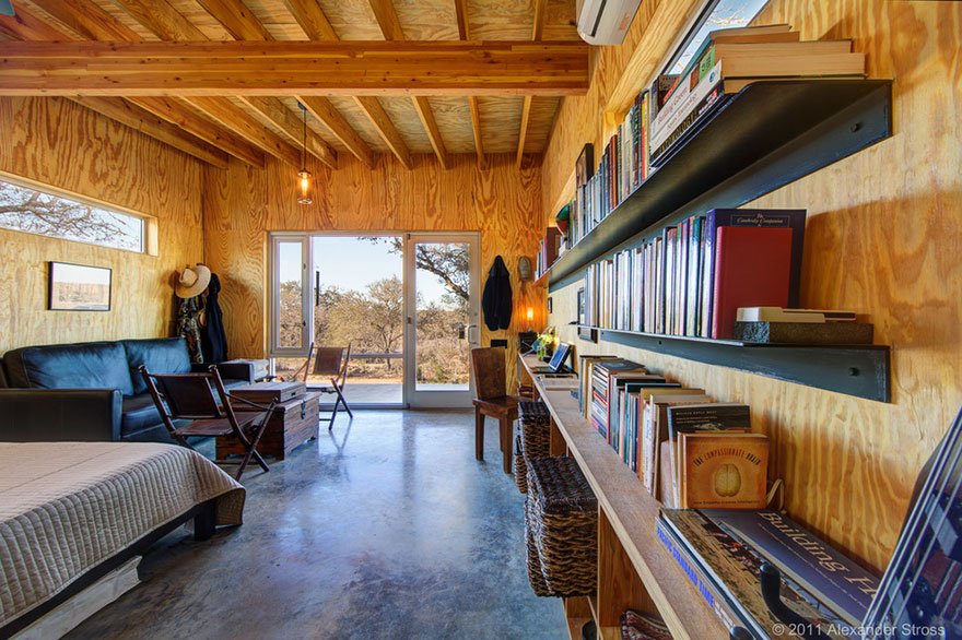 Τα σύγχρονα «Φιλαράκια» - Τέσσερα ζευγάρια έφτιαξαν τη δική τους κοινότητα μακριά από τον πολιτισμό [εικόνες]  | iefimerida.gr 4