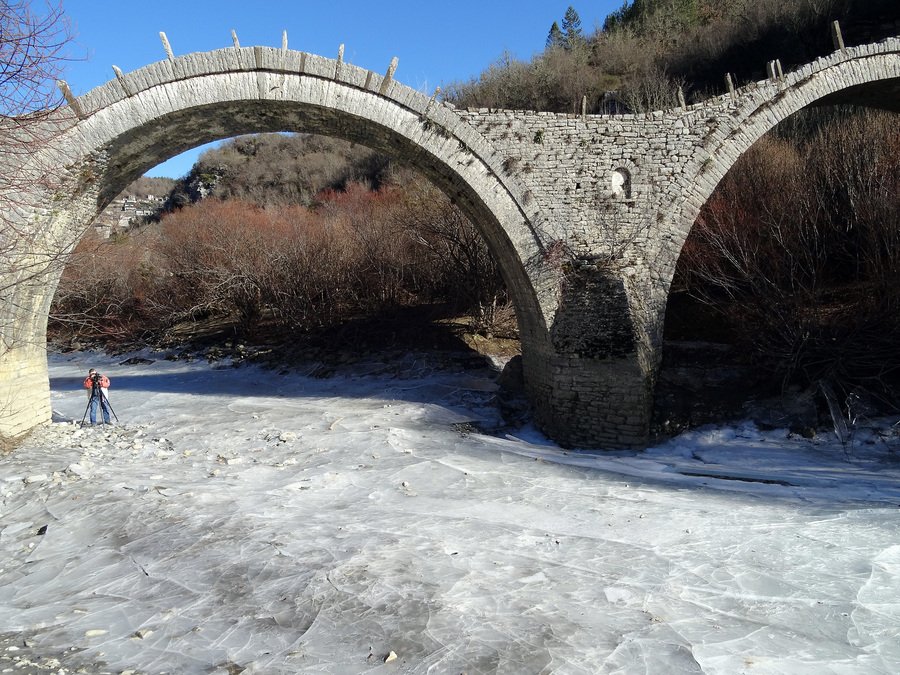 Πάγωσε ο Βοϊδομάτης -Στους -7 βαθμούς η θερμοκρασία στο Ζαγόρι [εικόνες] | iefimerida.gr 3