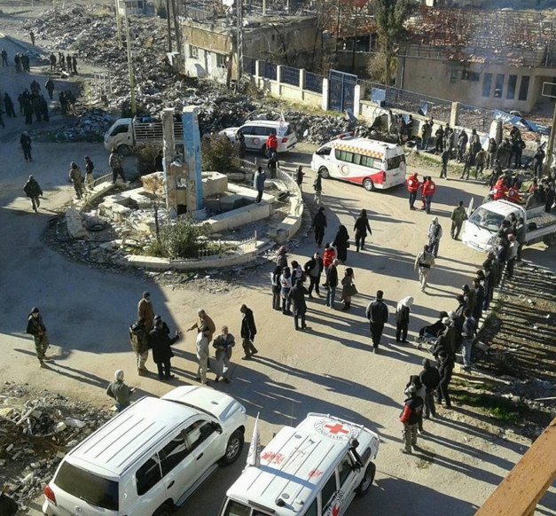 Συμφωνία Ασαντ με αντάρτες για... ανταλλαγή πληθυσμών -Μεταφέρονται 450 φιλοκυβερνητικοί από το Ζαμπαντάνι [εικόνες] | iefimerida.gr 4