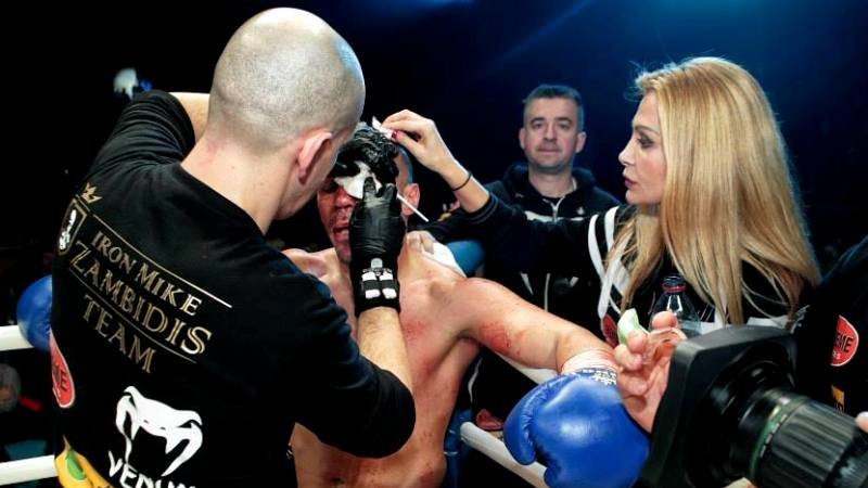 Η μάνατζερ-σύντροφος του Μιχάλη Ζαμπίδη [εικόνες] | iefimerida.gr 5