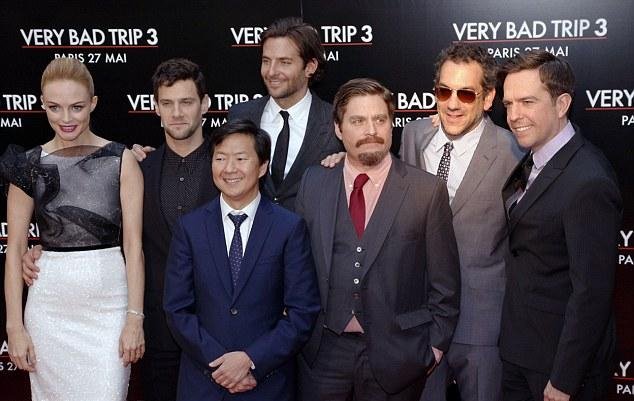 Το νέο σοφιστικέ στυλ του Ζακ Γαλιφιανάκη [εικόνες] | iefimerida.gr 2