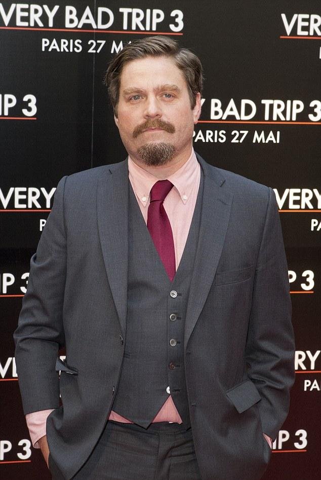 Το νέο σοφιστικέ στυλ του Ζακ Γαλιφιανάκη [εικόνες] | iefimerida.gr 0