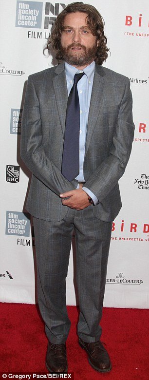 Εμεινε μισός o Γαλιφιανάκης [εικόνες] | iefimerida.gr 5