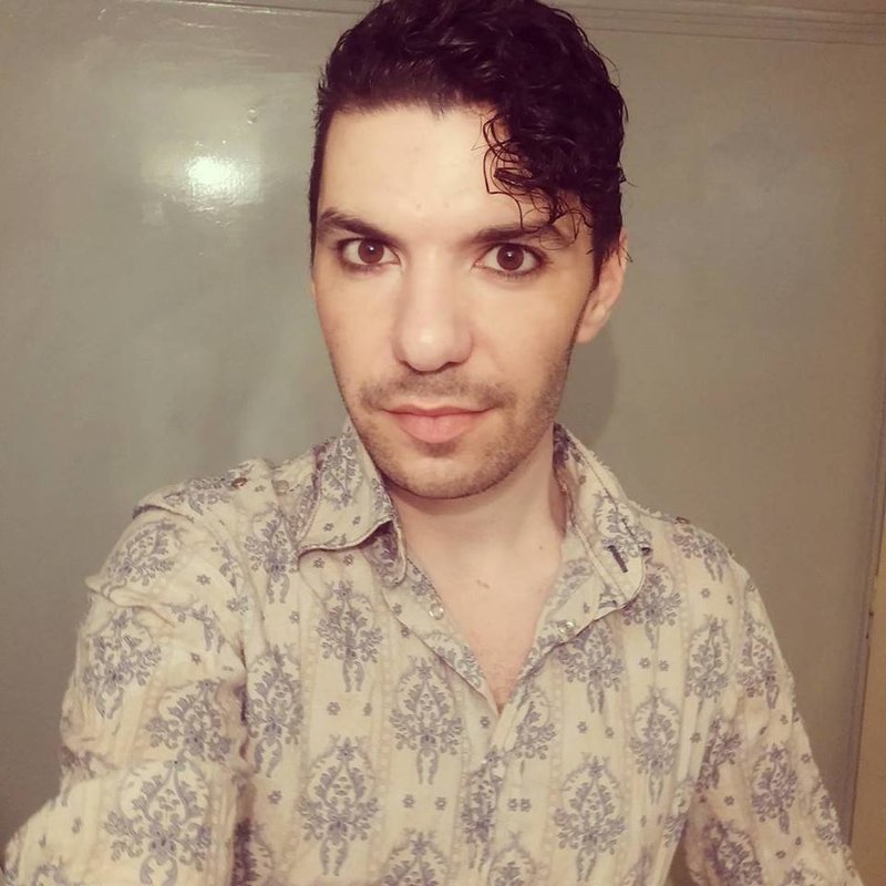 Ζαχαρίας Κωστόπουλος: Ο άντρας που εισέβαλε και έχασε τη ζωή του στο κοσμηματοπωλείο της Ομόνοιας [εικόνες] | iefimerida.gr 1