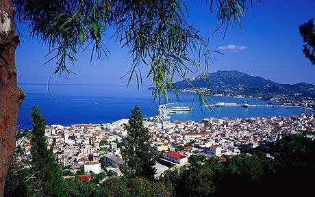 Στη Ζάκυνθο το Νο 2 της βρετανικής πρεσβείας -Θέμα: Οι μεθυσμένοι Αγγλοι τουρίστες και τα όργιά τους | iefimerida.gr 0