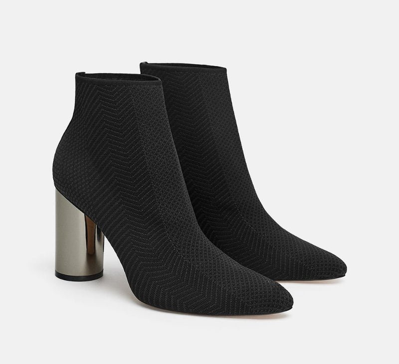 30 ευρώ ή 800; Οι μπότες των Zara και Celine μοιάζουν εκπληκτικά! [εικόνες]  | iefimerida.gr 2