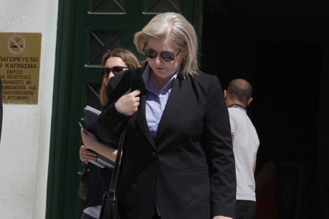 Η νέα, ανανεωμένη εμφάνιση της Ελένης Ζαρούλια -Τι έκανε στο πρόσωπό της [εικόνες] | iefimerida.gr 1