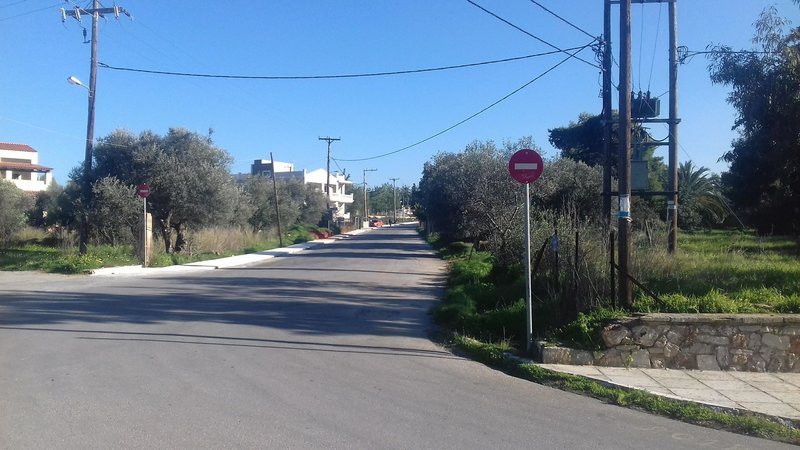 Απίστευτο περιστατικό στα Χανιά- Λεωφορείο με μαθητές κινείται ανάποδα σε δρόμο! [εικόνες] | iefimerida.gr 1