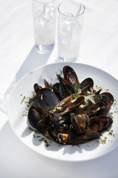 Ζέφυρος: Με θέα τη γεύση [εικόνες] | iefimerida.gr 1