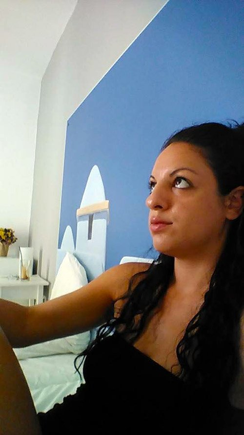 Θρήνος στην οικογένεια της 32χρονης εφοριακού -Τα μηνύματα στο Facebook | iefimerida.gr 0