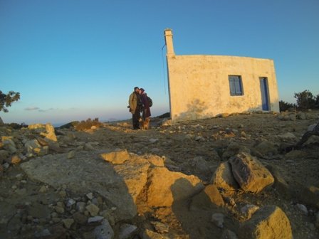 Ενα ζευγάρι που το λένε ευτυχία -Οι δυο ερωτευμένοι που «μετανάστευσαν» στη Γαύδο και βρήκαν το νόημα της ζωής  [εικόνες] | iefimerida.gr 3