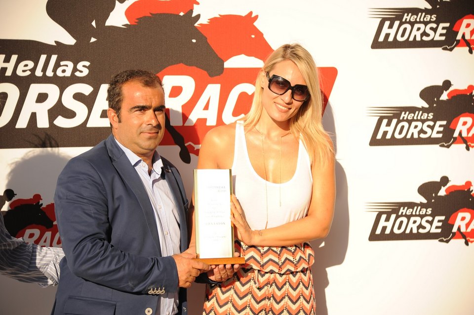 Πλήθος κόσμου στο 70ο Ελληνικό Ντέρμπι του ΟΠΑΠ [εικόνες] | iefimerida.gr 5