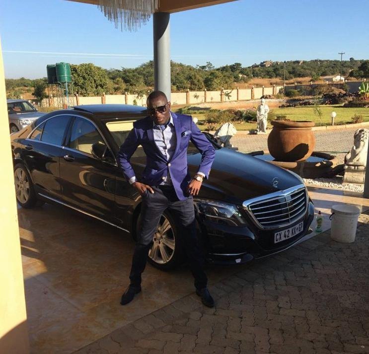 Τα πλουσιόπαιδα της Ζιμπάμπουε -Οι γιοι του Μουγκάμπε δείχνουν στο Instagram την πέρα από κάθε όριο χλιδάτη ζωή τους [εικόνες] | iefimerida.gr 3