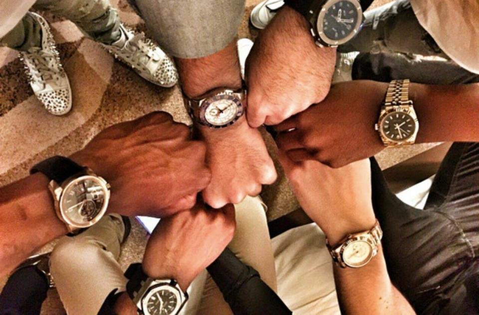 Τα πλουσιόπαιδα της Ζιμπάμπουε -Οι γιοι του Μουγκάμπε δείχνουν στο Instagram την πέρα από κάθε όριο χλιδάτη ζωή τους [εικόνες] | iefimerida.gr 4