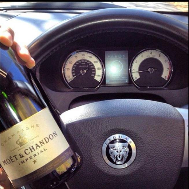 Τα πλουσιόπαιδα της Ζιμπάμπουε -Οι γιοι του Μουγκάμπε δείχνουν στο Instagram την πέρα από κάθε όριο χλιδάτη ζωή τους [εικόνες] | iefimerida.gr 7