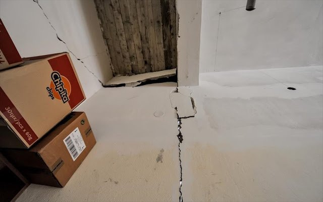 Στο χορό των μετασεισμών η Ηπειρος: 2η νύχτα στις πλατείες οι Γιαννιώτες [εικόνες] | iefimerida.gr 3