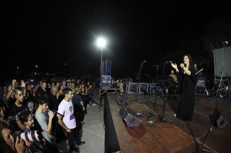 Η Ζωή ξεφάντωσε στο θέατρο του Λυκαβηττού με Παπακωνσταντίνου-Βιτάλη [εικόνες] | iefimerida.gr 6