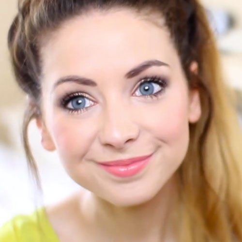 Ζοέλα, η 24χρονη που έκανε περιουσία δίνοντας συμβουλές στο ίντερνετ -Ενας νέος κόσμος στο διαδίκτυο [εικόνες] | iefimerida.gr 3